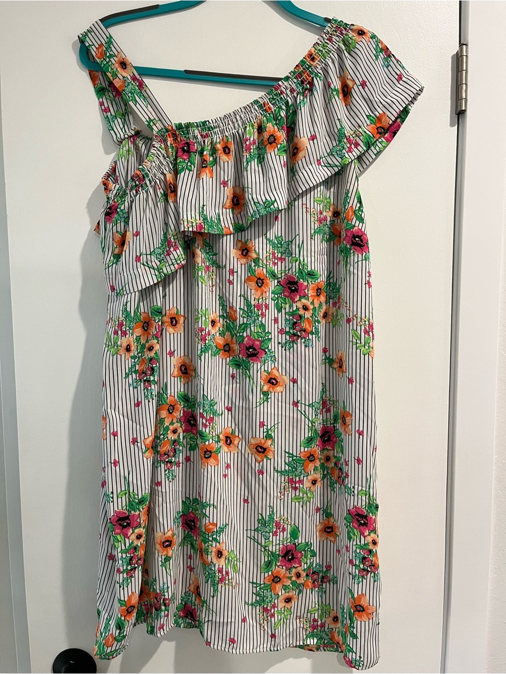 Off-Shoulder Floral Stripe Casual Dress in White with Orange & Pink Flowers